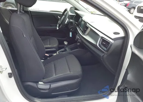 2019 Kia Rio 5-Door S z USA, uszkodzony, nr VIN 3KPA25AB0KE205808